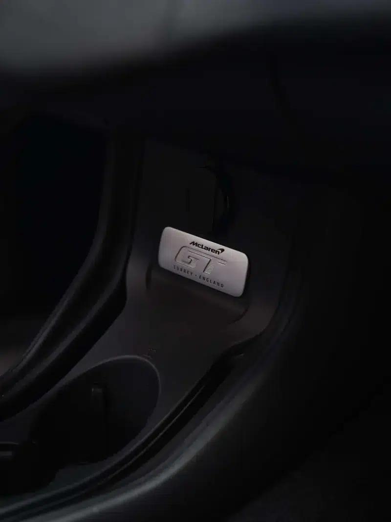 2022 McLaren GT 4.0T Automatic Rear-Wheel Drive 2-Seat Factory Custom Edition — миниатюра 14