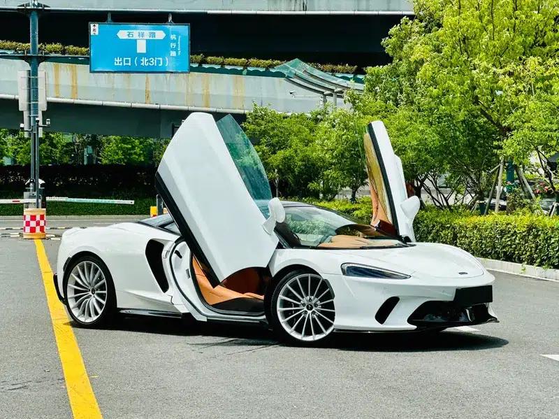 McLaren GT 2023 4.0T Standard Edition — миниатюра 3