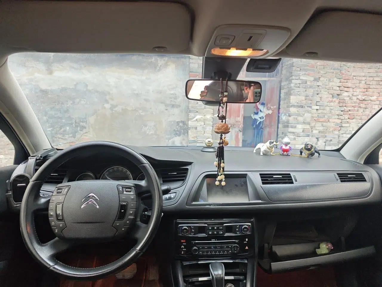 Citroen C5 2016 1.8T Automatic Prestige Model — миниатюра 9