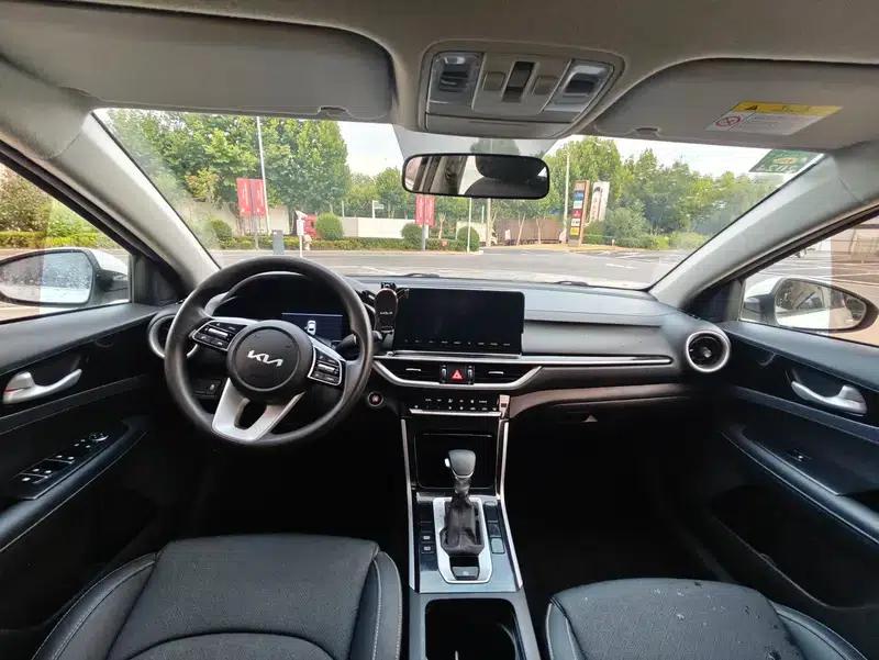 Kia K3 2021 1.5L IVT Youth Edition — миниатюра 7