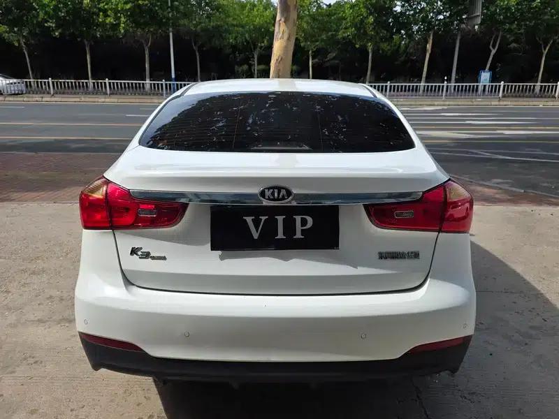 Kia K3 2015 1.6L Manual GLS — миниатюра 5