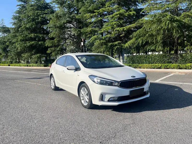 Kia K3 2016 1.6L Automatic GL — миниатюра 3