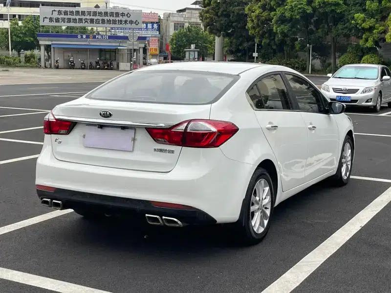 Kia K3 2016 1.6L Automatic GLS — миниатюра 7