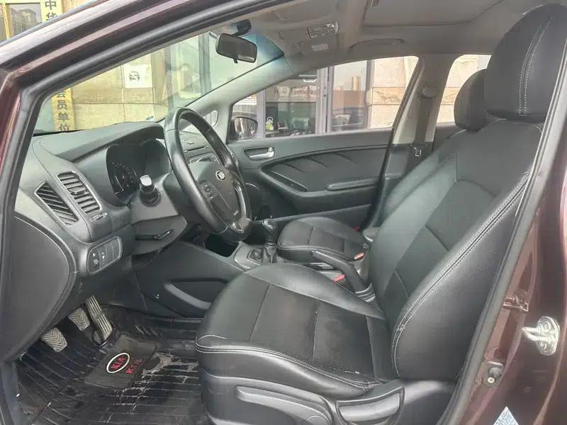 Kia K3 2013 1.6L Manual GLS — миниатюра 13