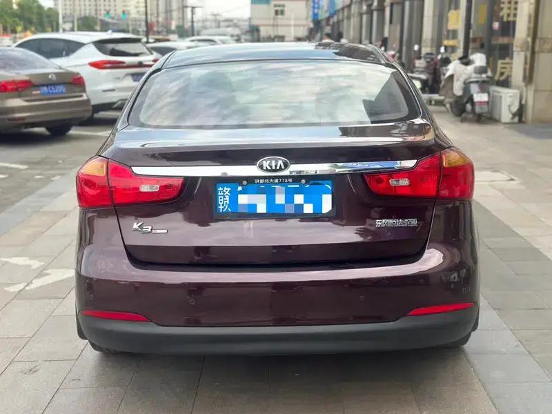 Kia K3 2013 1.6L Manual GLS — миниатюра 3