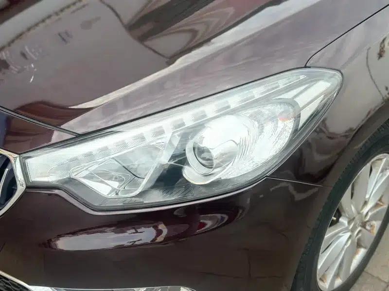 Kia K3 2013 1.6L Manual GLS — миниатюра 6