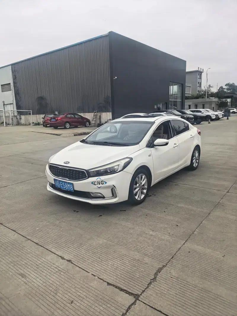 Kia K3 2017 1.6L Automatic 15th Anniversary Special Edition GLS — миниатюра 1