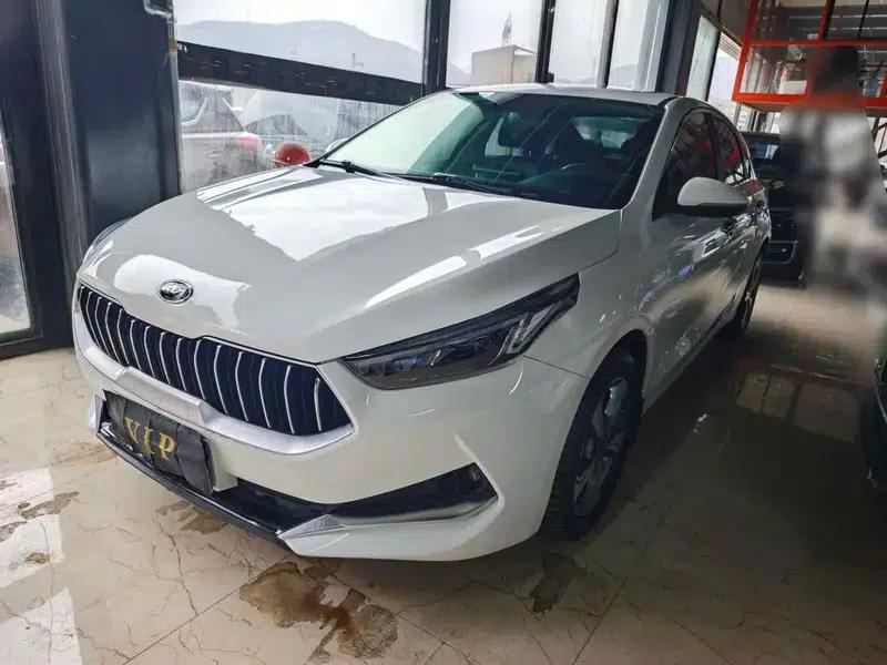 Kia K3 2019 1.5L CVT Smart Connected Edition — миниатюра 1