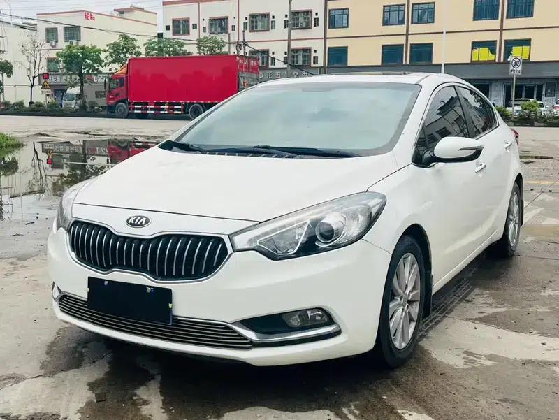 Kia K3 2013 1.6L Automatic GLS — миниатюра 1