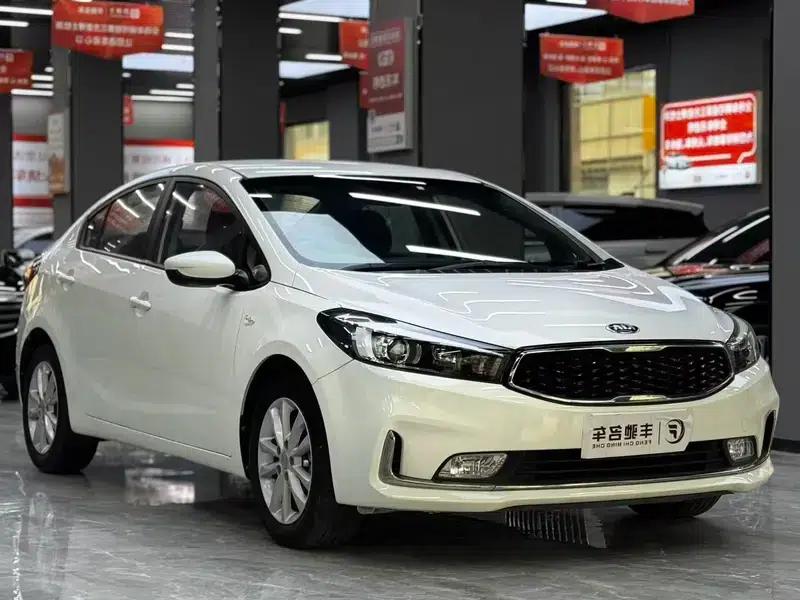 Kia K3 2016 1.6L Automatic GL — миниатюра 3