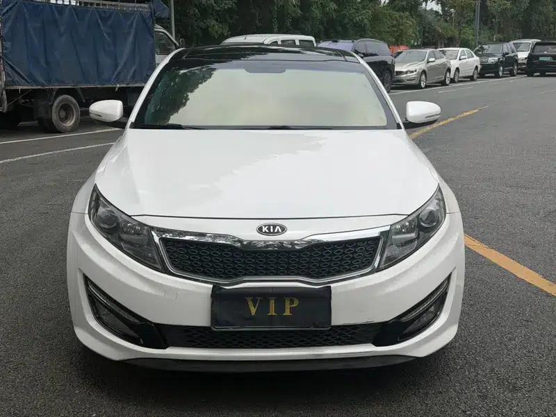 Kia K5 2012 2.0L Automatic GL — миниатюра 2