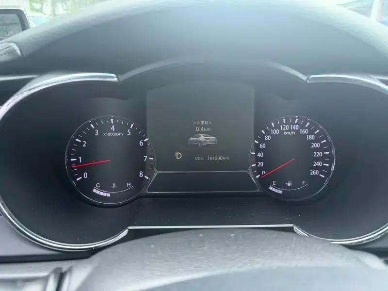 Kia K5 2012 2.0L Automatic GL — миниатюра 8