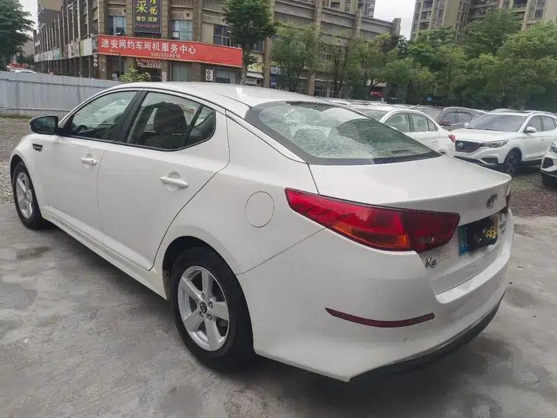 Kia K5 2016 2.0L Automatic GL — миниатюра 4