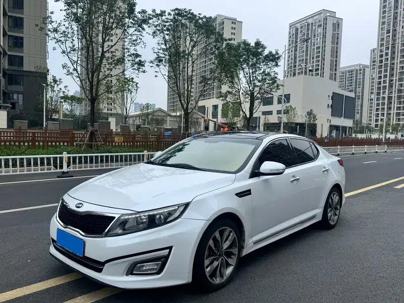 Kia K5 2014 2.0L Automatic Luxury — миниатюра 1