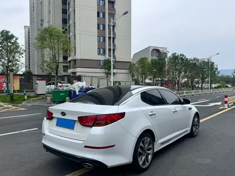Kia K5 2014 2.0L Automatic Luxury — миниатюра 7