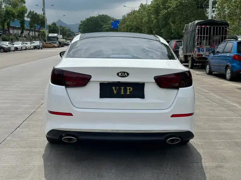 Kia K5 2015 2.0L Automatic GLS — миниатюра 5