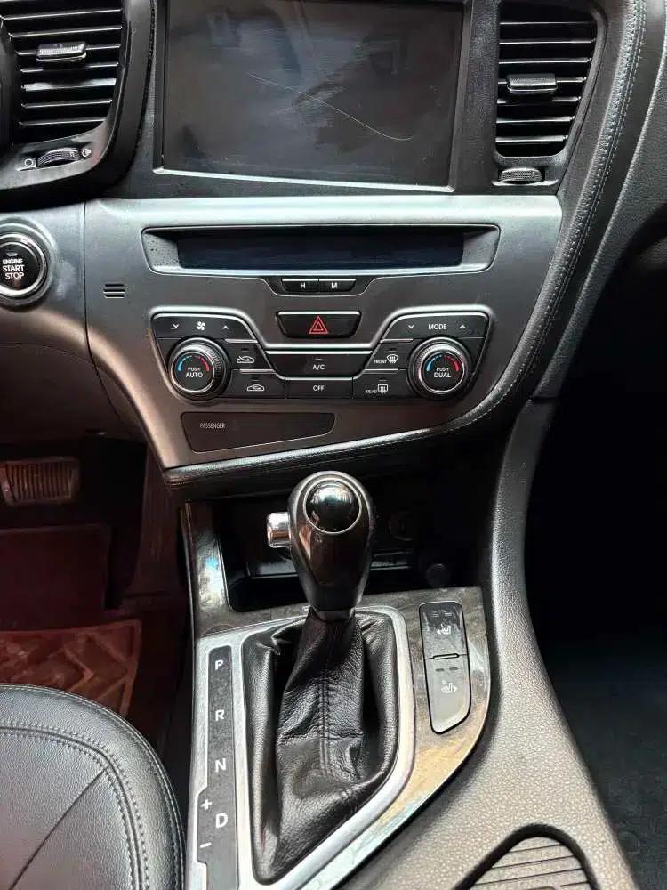 Kia K5 2012 2.0L Automatic DLX — миниатюра 6