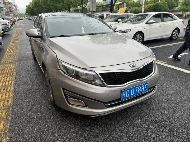 Kia K5 2014 2.0L Automatic Luxury — миниатюра 3