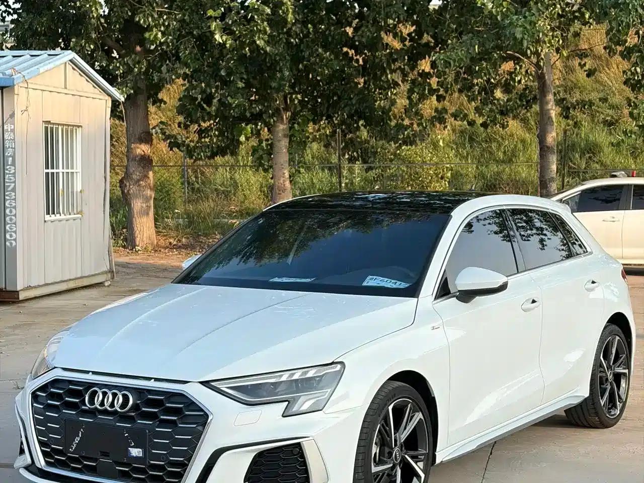 Audi A3 2022 Sportback 35 TFSI Fashion Sport — миниатюра 3