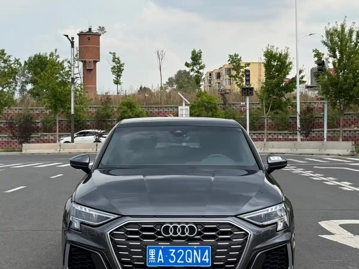 Audi A3 2023 Sportback 35 TFSI Fashion Sport — миниатюра 3
