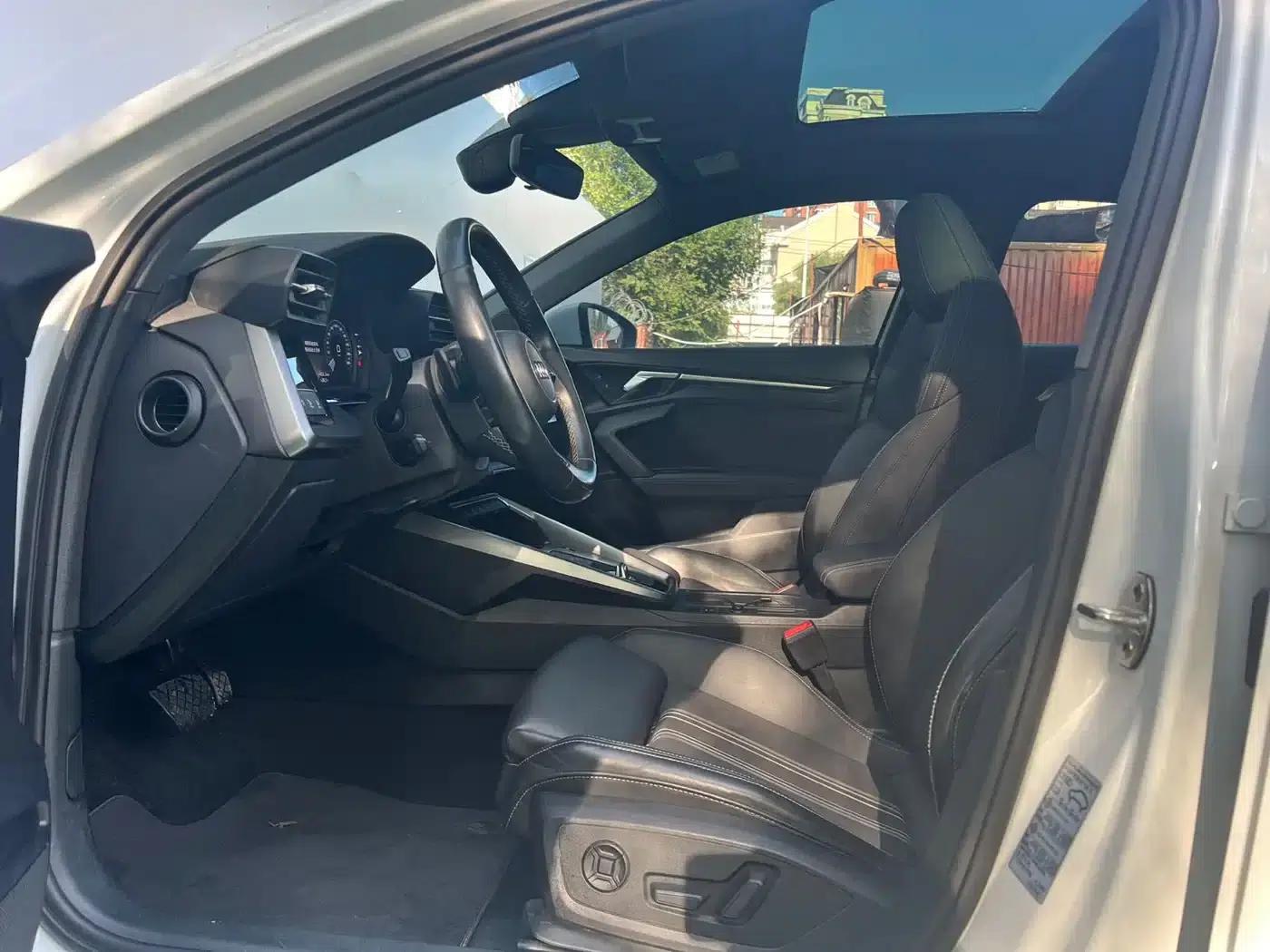 Audi A3 2022 Sportback 35 TFSI Fashion Sport — миниатюра 4