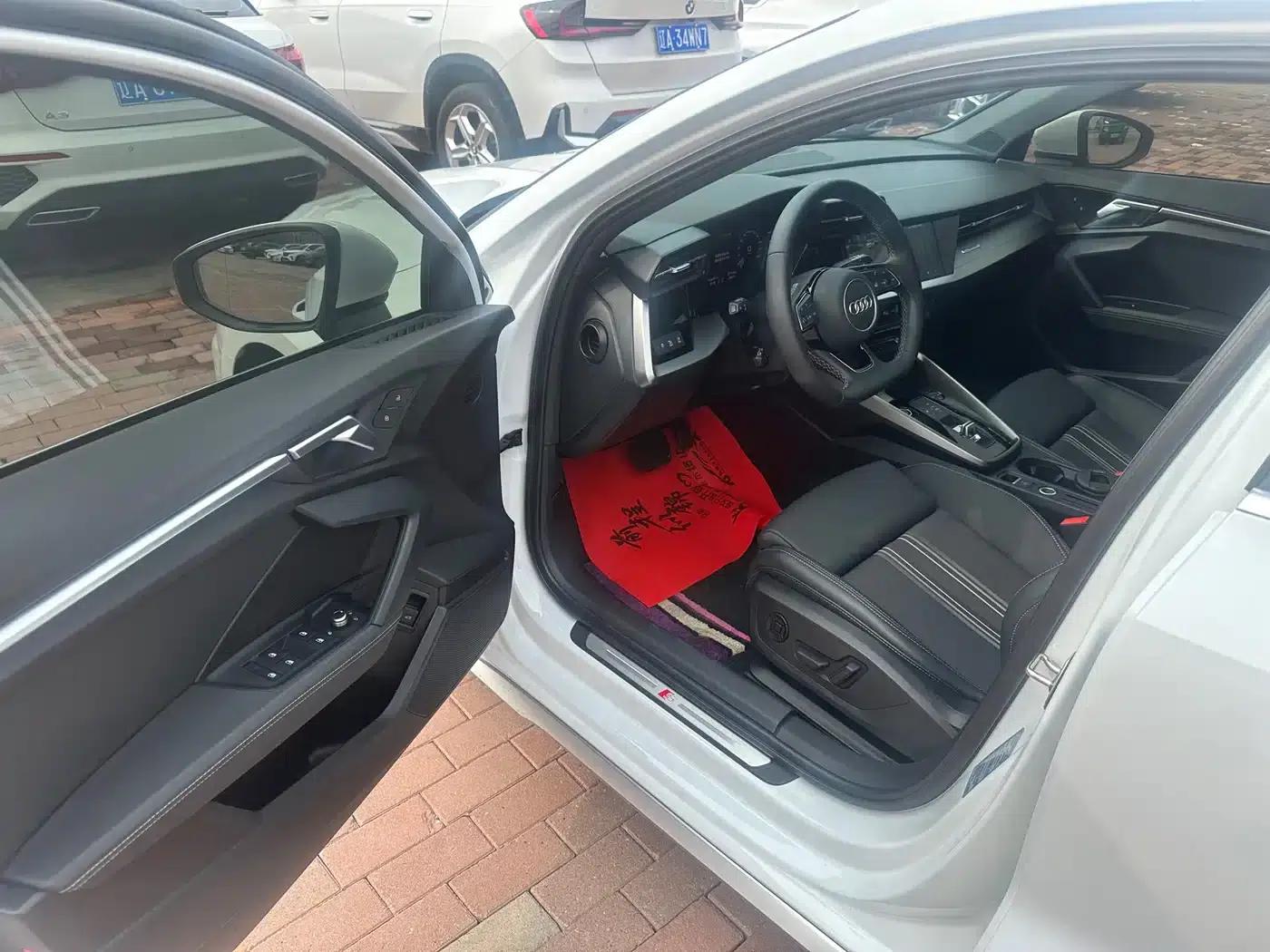 Audi A3 2023 Sportback 35 TFSI Fashion Sport — миниатюра 7