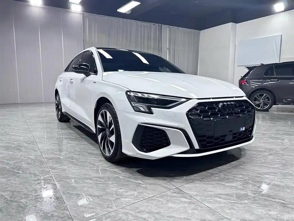 2022 Audi A3 A3L Limousine 35 TFSI Fashion Sport — миниатюра 3