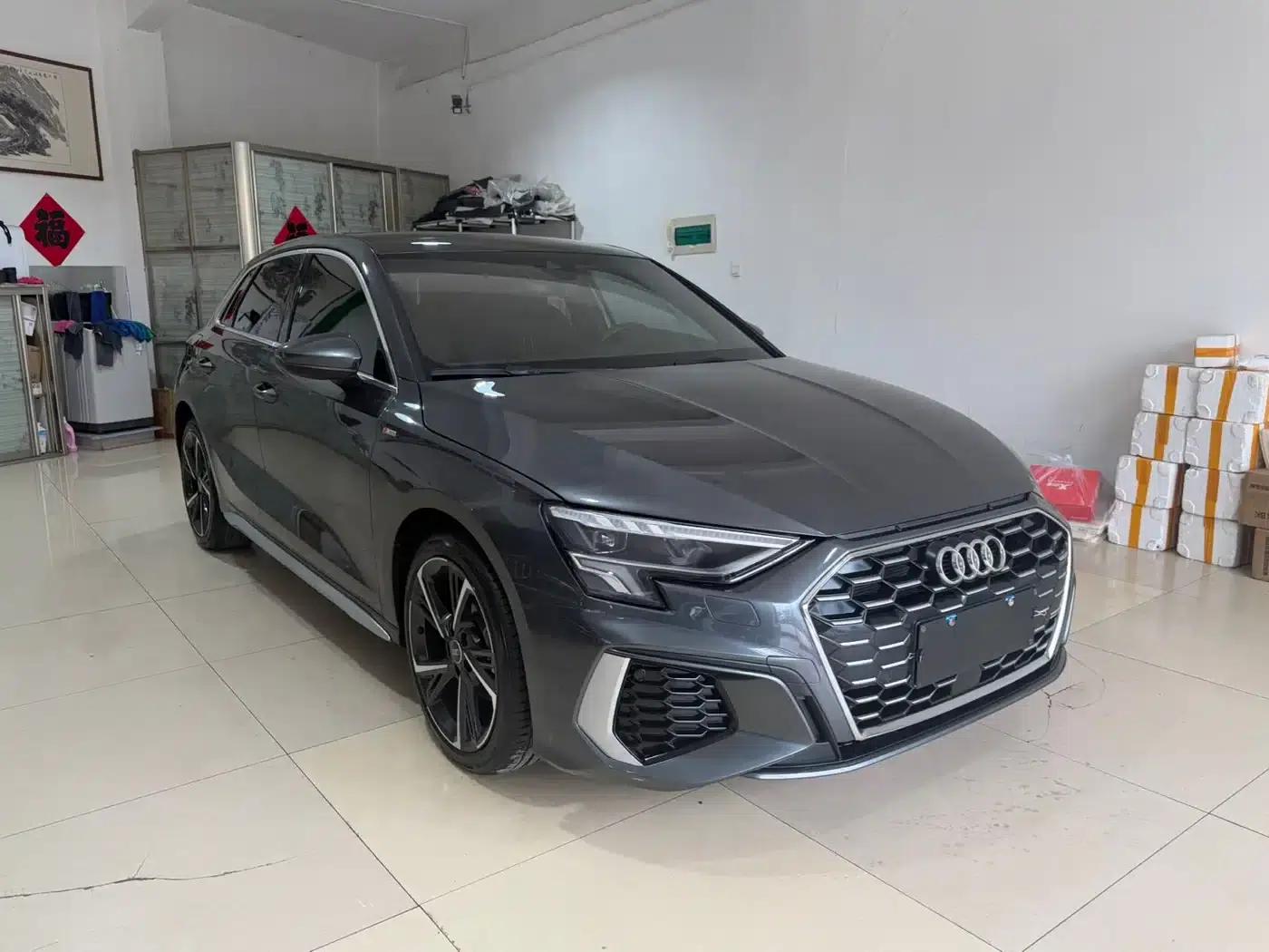 Audi A3 2023 Sportback 35 TFSI Fashion Sport — миниатюра 3