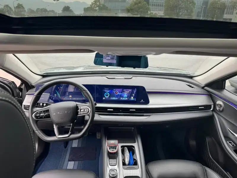 Chery Arrizo 8 2025 1.6TGDI DCT (Standard) — миниатюра 12
