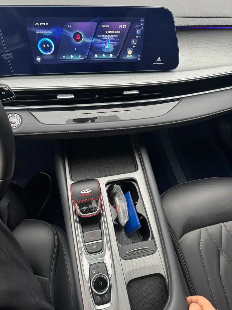 Chery Arrizo 8 2025 1.6TGDI DCT (Standard) — миниатюра 14