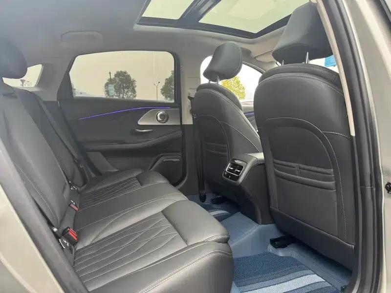 Chery Arrizo 8 2025 1.6TGDI DCT (Standard) — миниатюра 18