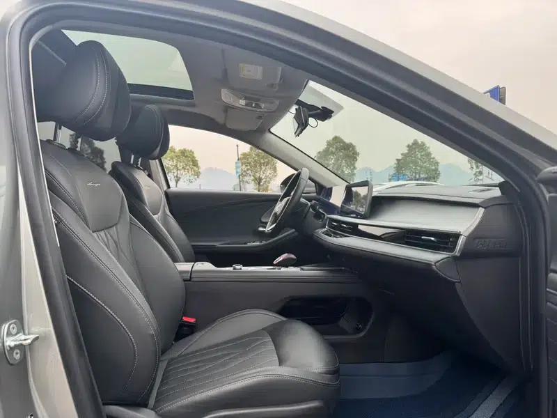 Chery Arrizo 8 2025 1.6TGDI DCT (Standard) — миниатюра 19
