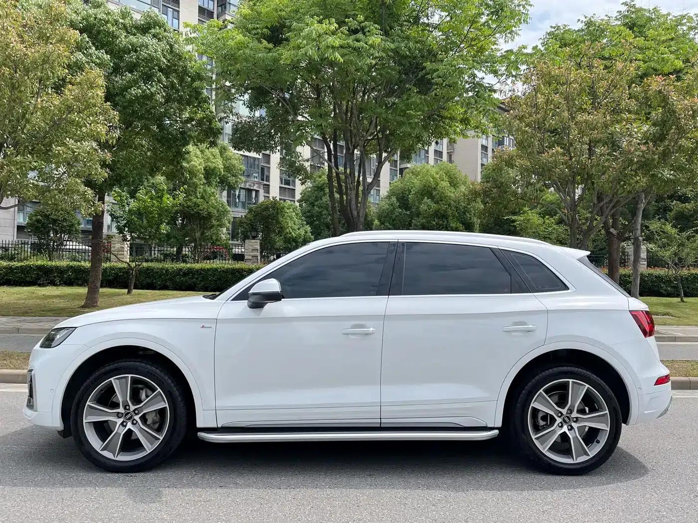 Audi Q5L 2022 45T Luxury Dynamic — миниатюра 4