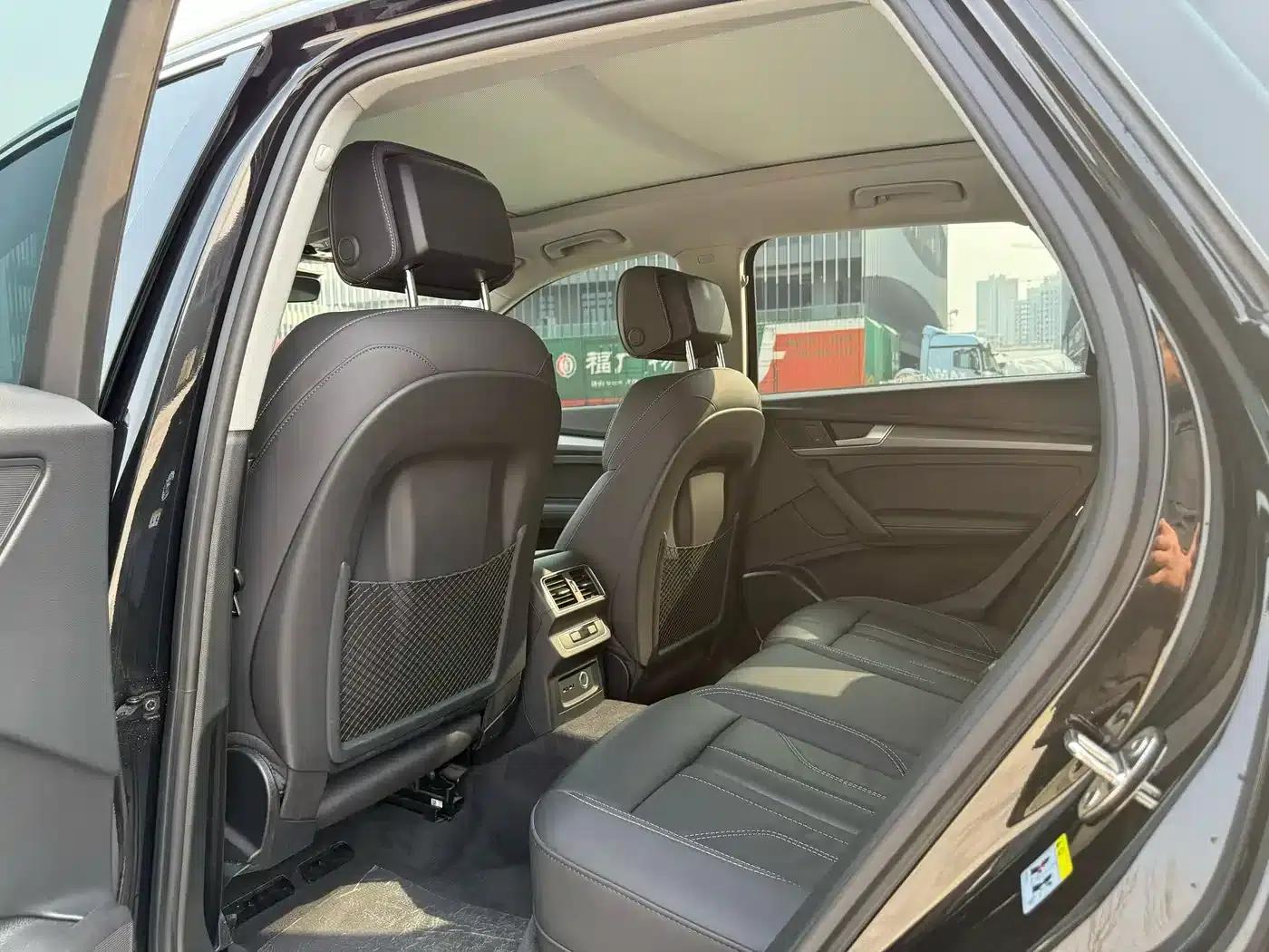 Audi Q5L 2022 40T RS Package Sport Edition — миниатюра 5