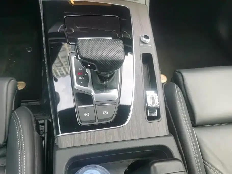 Audi Q5L 2024 45 TFSI Premium Dynamic Edition — миниатюра 16