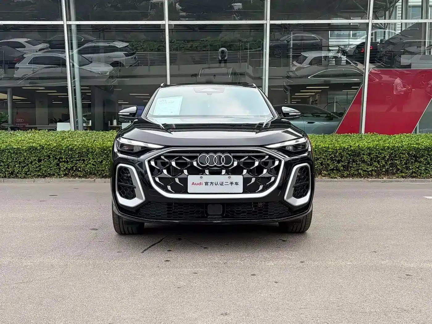 Audi Q5L 2026 2.0T Hybrid Luxury — миниатюра 2