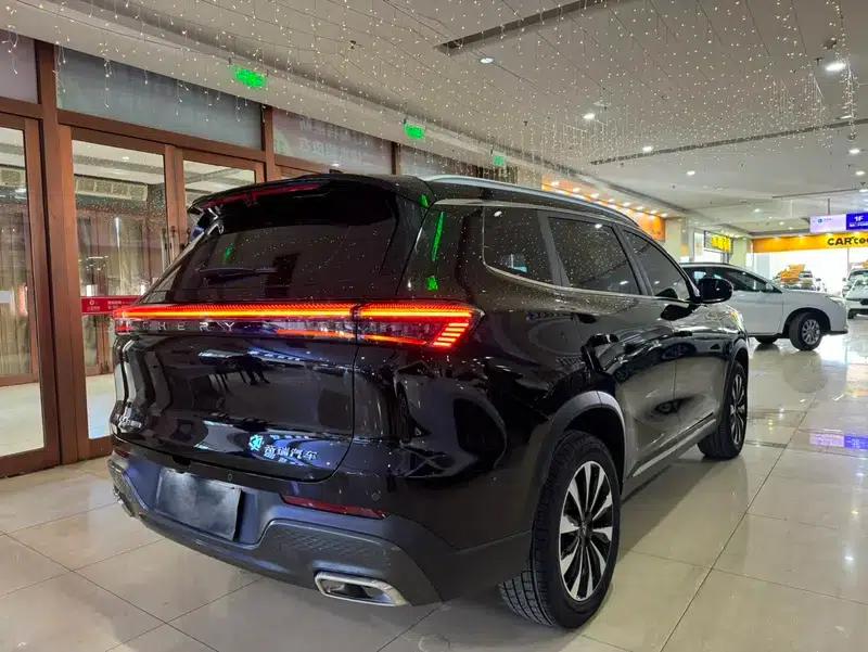 Chery Tiggo 8 PLUS 2025 Kunpeng 290TGDI DCT Luxury Edition — миниатюра 6