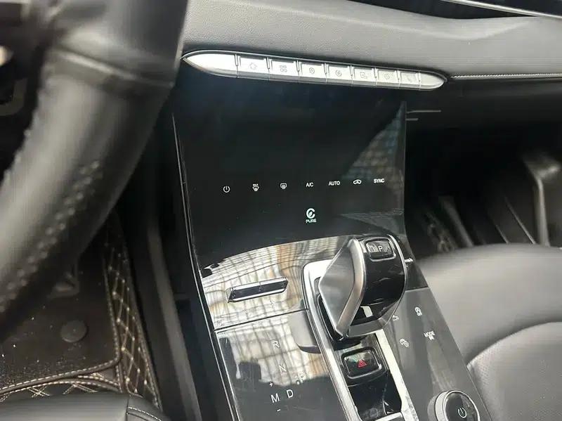 Chery Tiggo 8 PLUS 2021 290TGDI DCT Luxury Edition — миниатюра 6