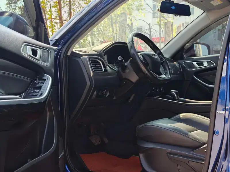 Chery Tiggo 8 2019 1.5TCI Automatic Elite Edition — миниатюра 16