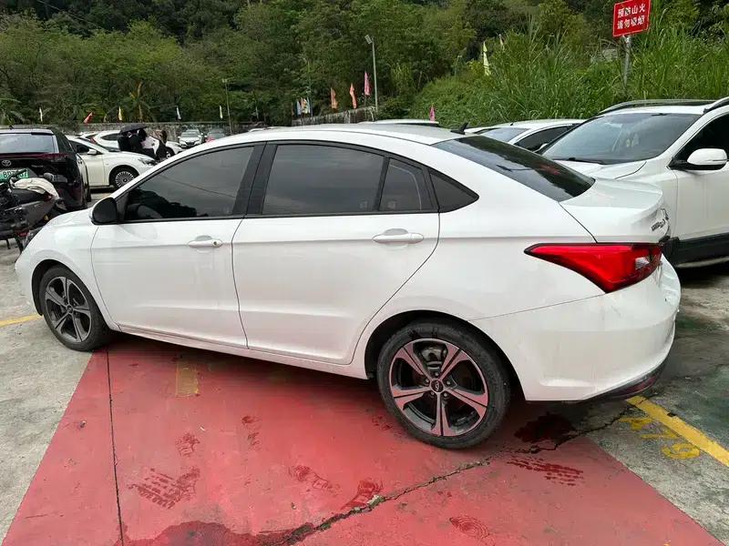 Chery Arrizo 5 2021 Pro 1.5L CVT Youth Edition — миниатюра 6