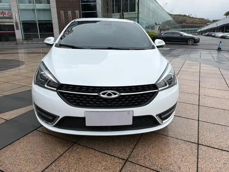 Chery Arrizo 5 2017 1.5L CVT Deluxe Edition — миниатюра 2