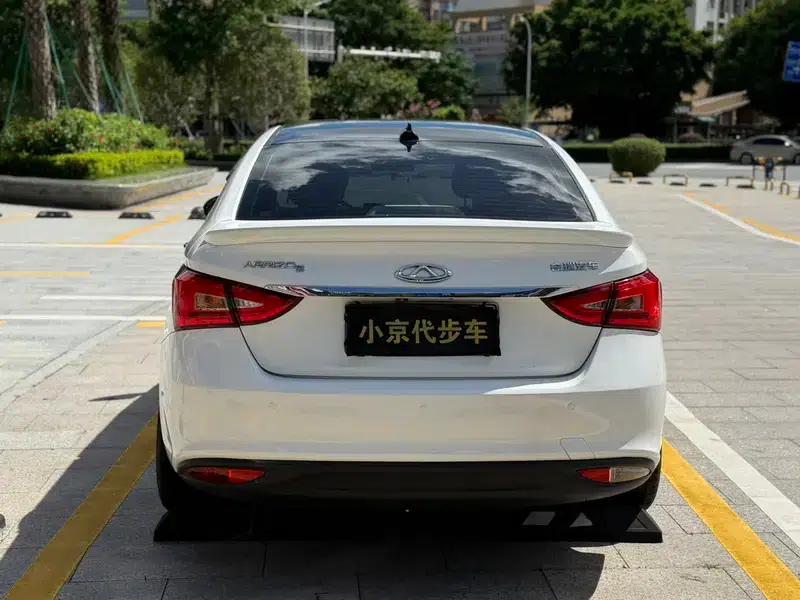 Chery Arrizo 5 2017 1.5L CVT Deluxe Edition — миниатюра 5