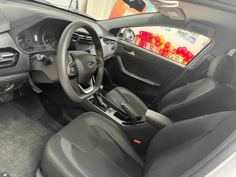 Chery Tiggo 3x 2024 1.5L CVT Premium Edition — миниатюра 8