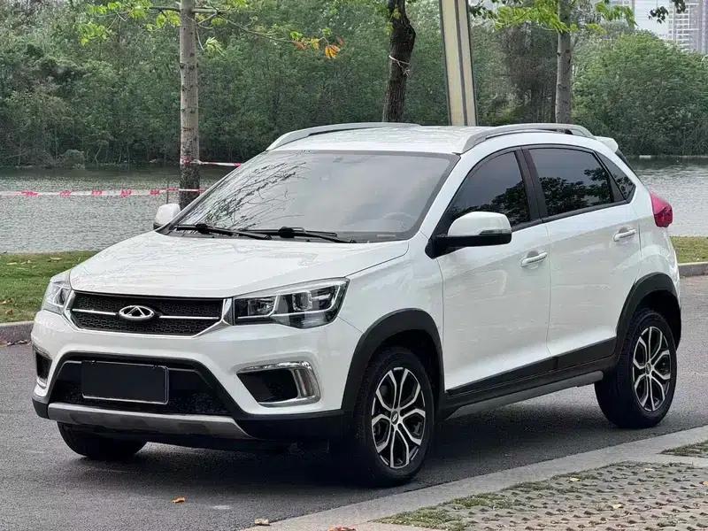 Chery Tiggo 3x 2018 1.5L Automatic Deluxe Edition — миниатюра 1