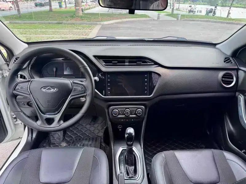 Chery Tiggo 3x 2018 1.5L Automatic Deluxe Edition — миниатюра 11