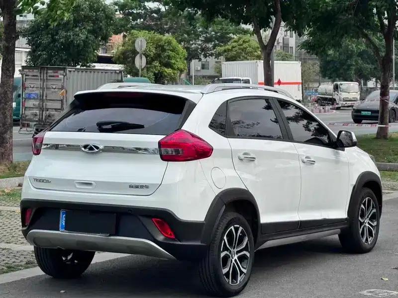 Chery Tiggo 3x 2018 1.5L Automatic Deluxe Edition — миниатюра 7