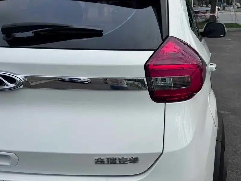 Chery Tiggo 3x 2018 1.5L Automatic Deluxe Edition — миниатюра 9
