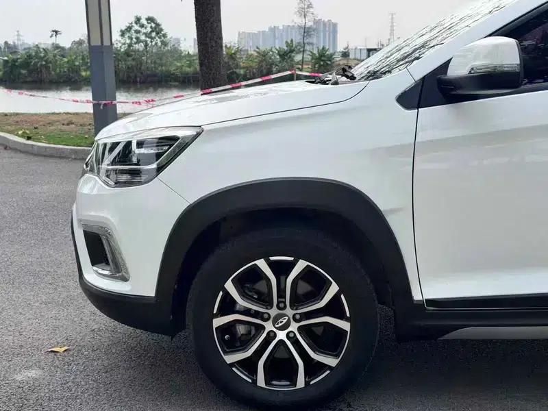 Chery Tiggo 3x 2018 1.5L Automatic Deluxe Edition — миниатюра 10