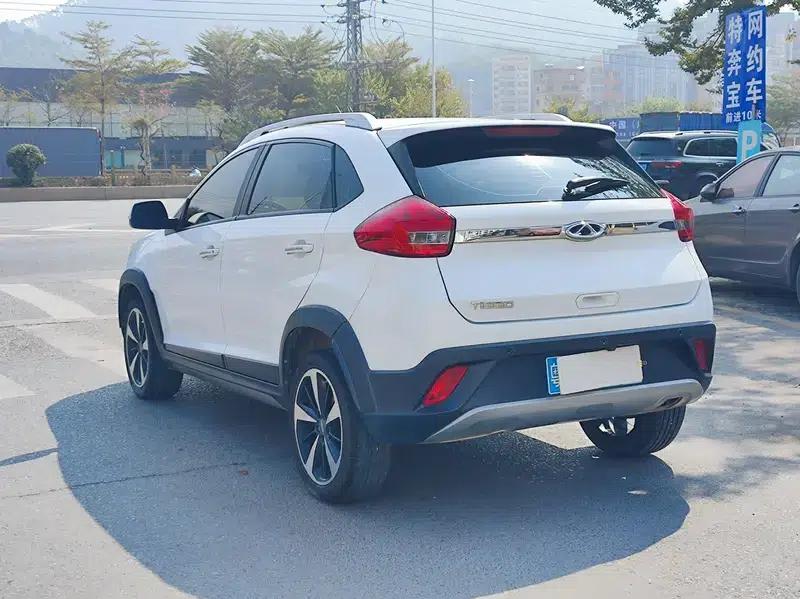 Chery Tiggo 3x 2018 1.5L Automatic Deluxe Edition — миниатюра 4