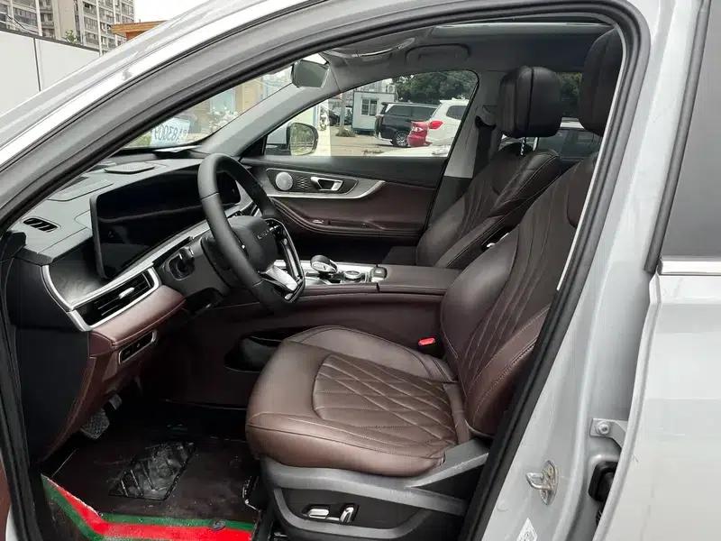 Chery Tiggo 8 PRO 2022 290T 2WD Expansive Edition 7-Seater — миниатюра 12
